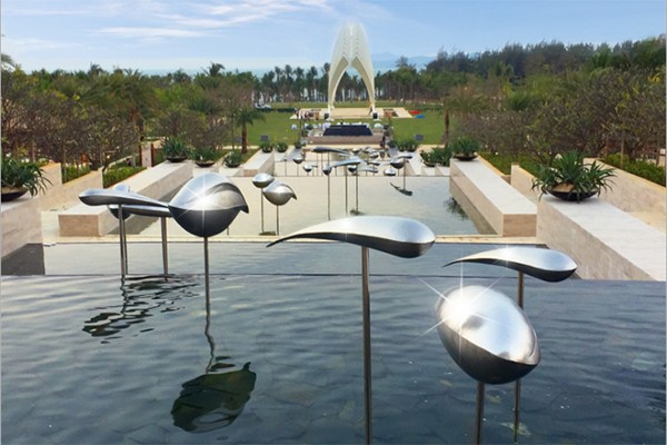 Custom Stainless Steel Abstract Fish Sculptures - Modern Streamlined Design for Home or Gallery